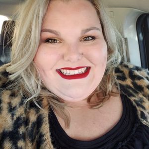 Meet your Posher, Blythe